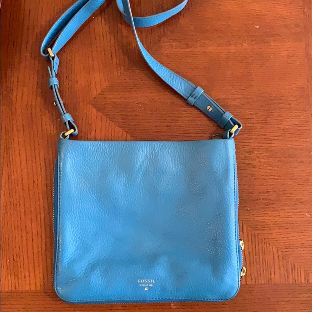 Royal blue fossil purse